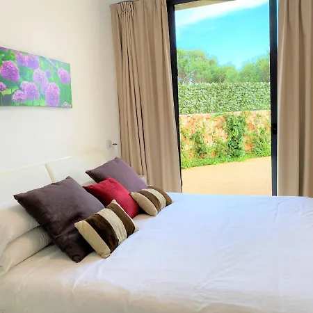 Vila Lucia Cala'N Blanes (Menorca)