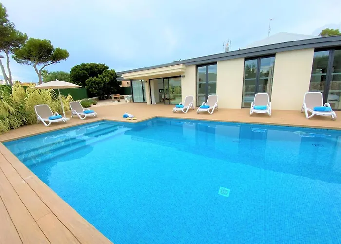 Lucia Villa Cala'N Blanes (Menorca)